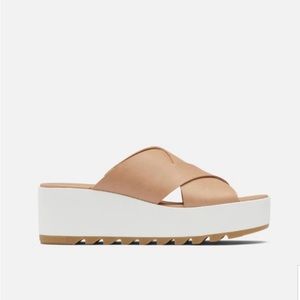 SOREL N8565* Womens Honest Beige Cameron Platform Mules Size US 9.5 NEW W/ BOX
